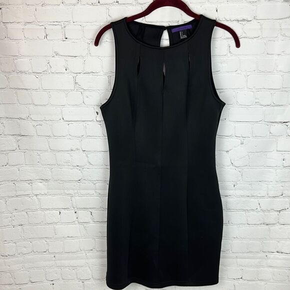 Forget 21 Fitted Little Black Dress with cutouts Size Large - Picture 1 of 7